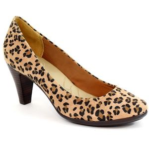 GIANI BERNINI Sweets Leopard Print Pumps Heels EUC